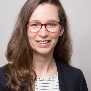 Julia Thoms